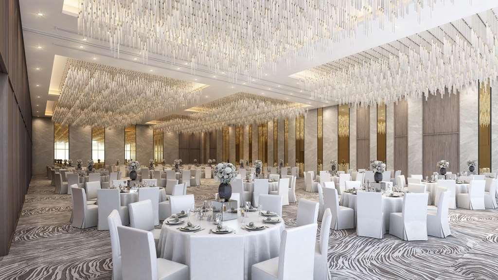 Embassy Suites By Hilton Dubai Business Bay Servizi foto