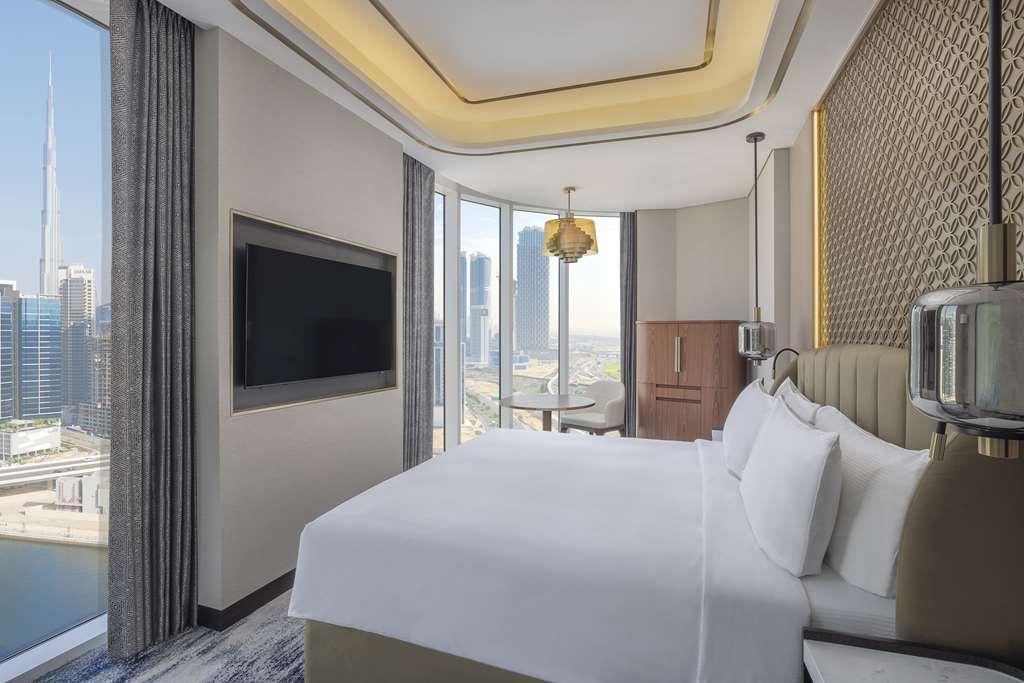 Embassy Suites By Hilton Dubai Business Bay Camera foto