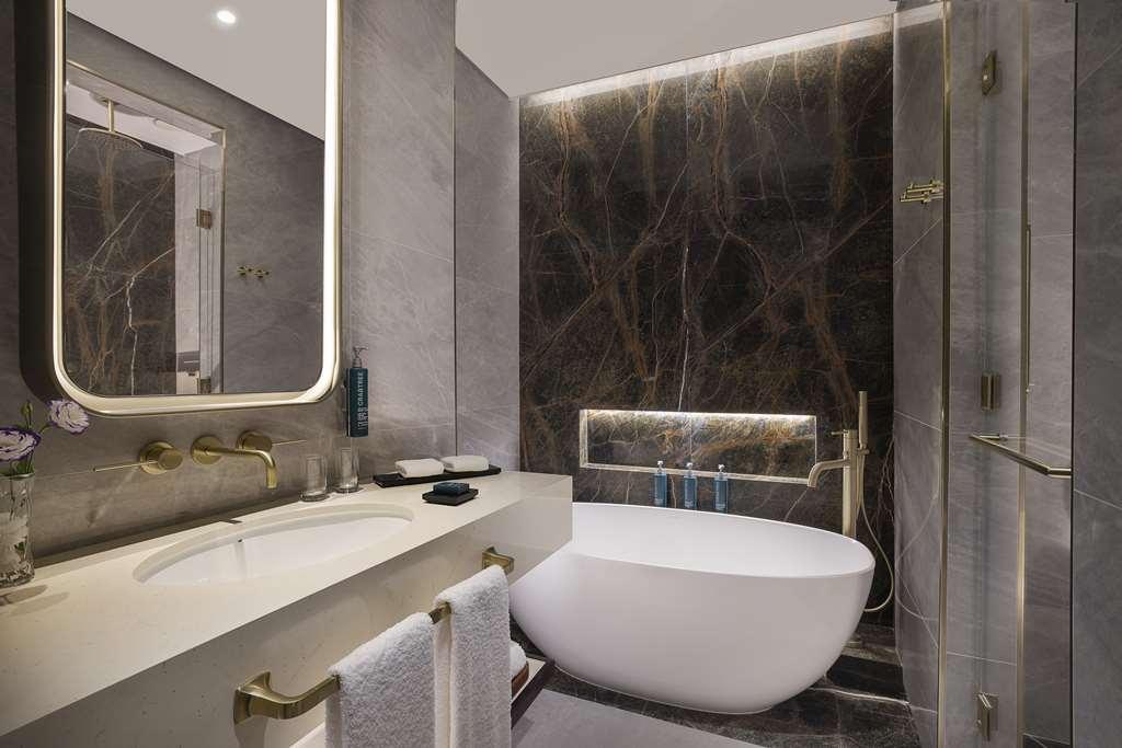 Embassy Suites By Hilton Dubai Business Bay Camera foto