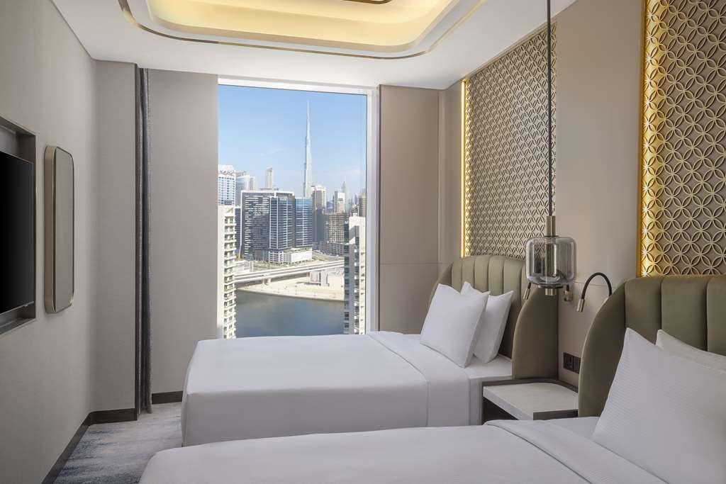 Embassy Suites By Hilton Dubai Business Bay Camera foto