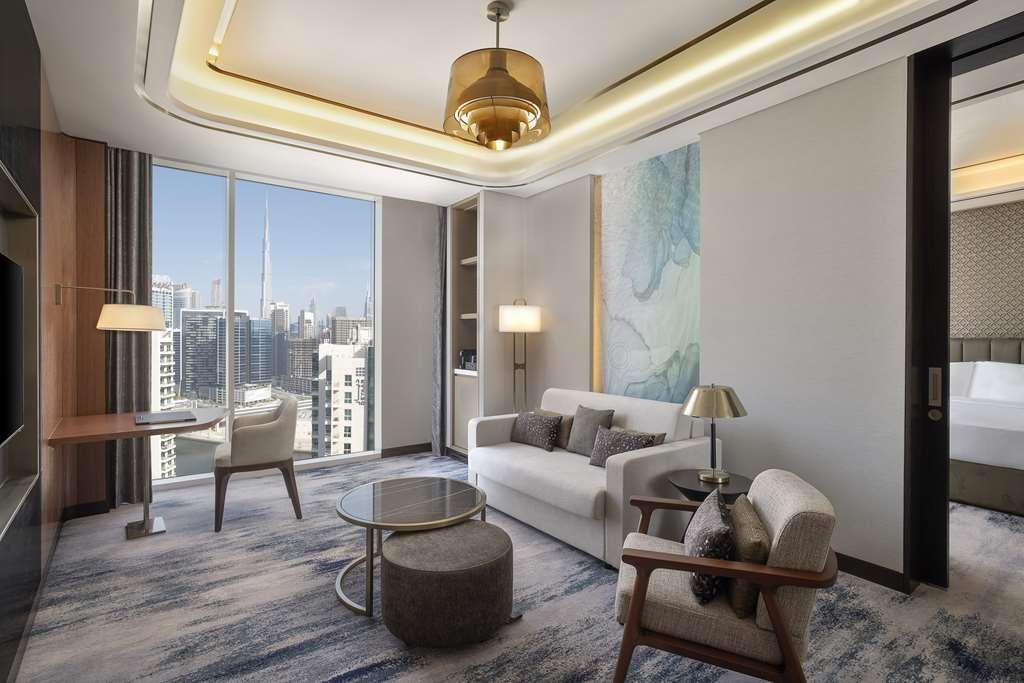 Embassy Suites By Hilton Dubai Business Bay Camera foto