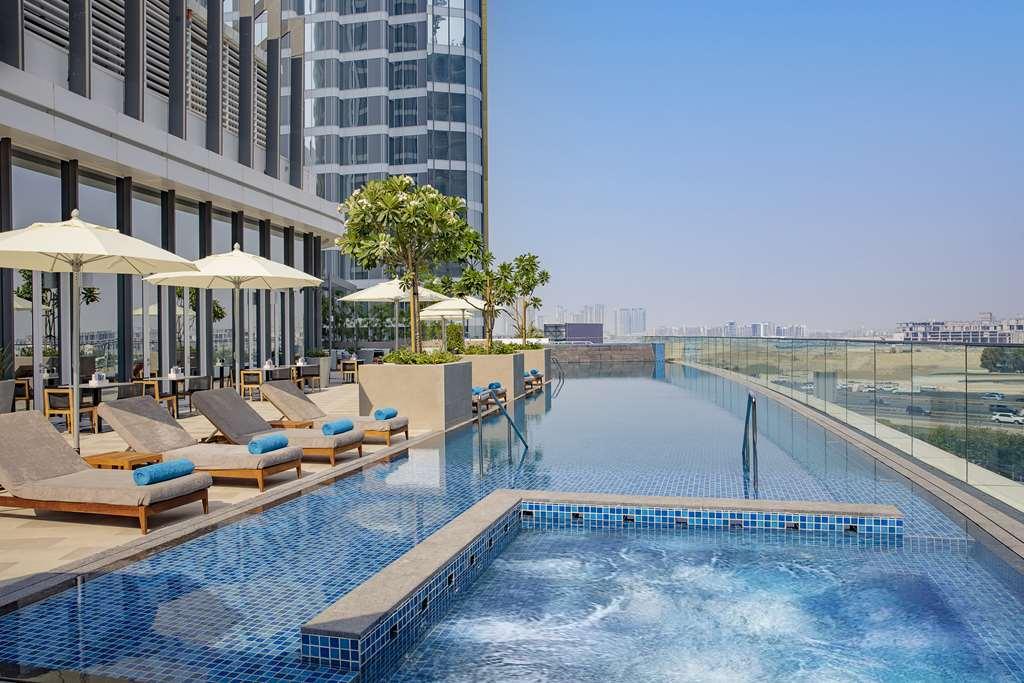 Embassy Suites By Hilton Dubai Business Bay Servizi foto