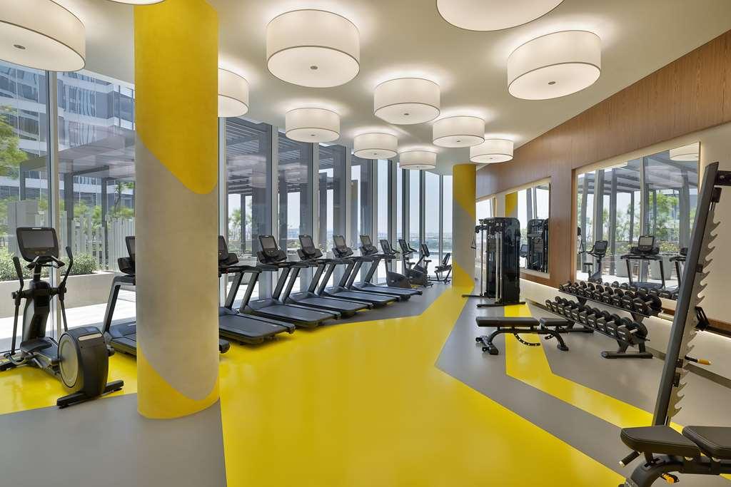 Embassy Suites By Hilton Dubai Business Bay Servizi foto